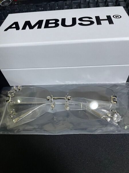 AMBUSH PIERCED SUNGLASSES クリアレンズ