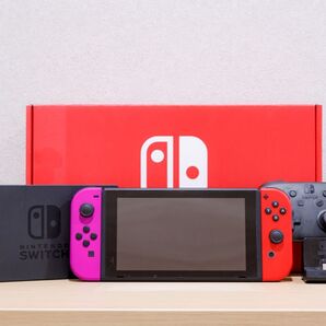 美品・完動品★ Nintendo Switch 本体 ★プロコン付き
