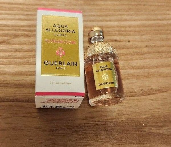 ゲラン GUERLAIN アクアアレゴリア フローラブルーム 7.5ml 香水 新品未使用