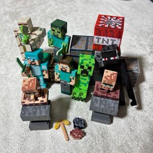 マイクラ 7-9cmフィギュア 8体セット 武器 ブロック ベーシックフィギュア マインクラフト おもちゃ