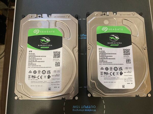 SEAGATE HDD 8TB 2 台