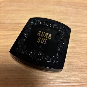 アナスイ ローズプレストパウダー300 ピンク系