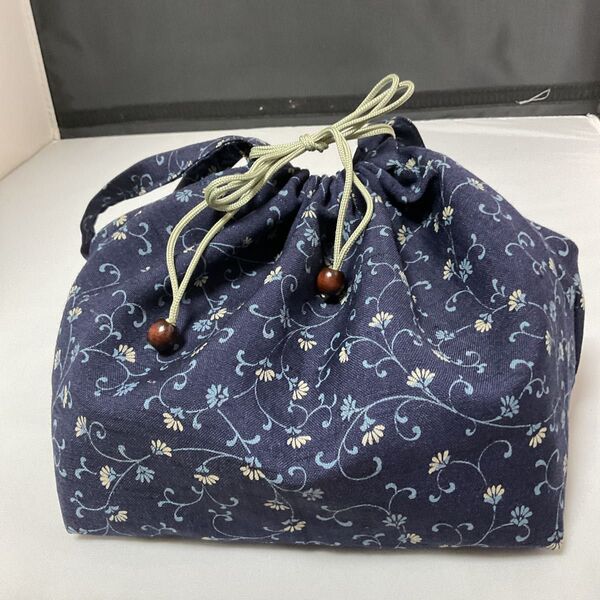 ハンドメイド 簡単開閉 巾着バック 和柄 紺色
