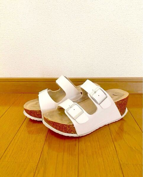 厚底サンダル 白 M