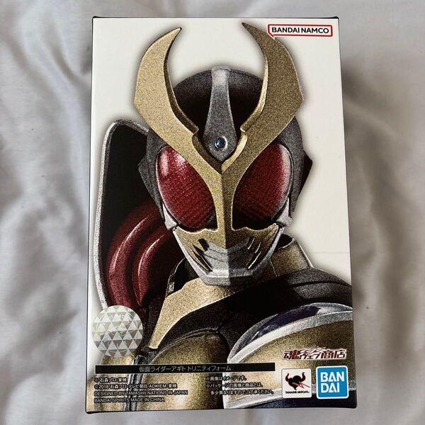 S.H.Figuarts(真骨彫製法) 仮面ライダーアギト トリニティフォーム