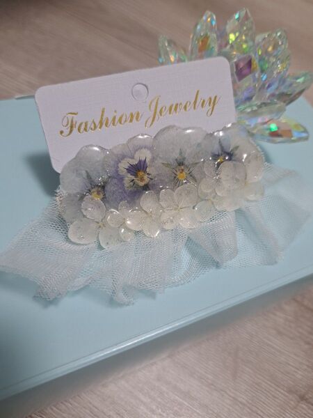 ハンドメイド ヘアクリップ 押し花 紫陽花 ビオラ フリル レジン フラワー ヘアアクセサリー
