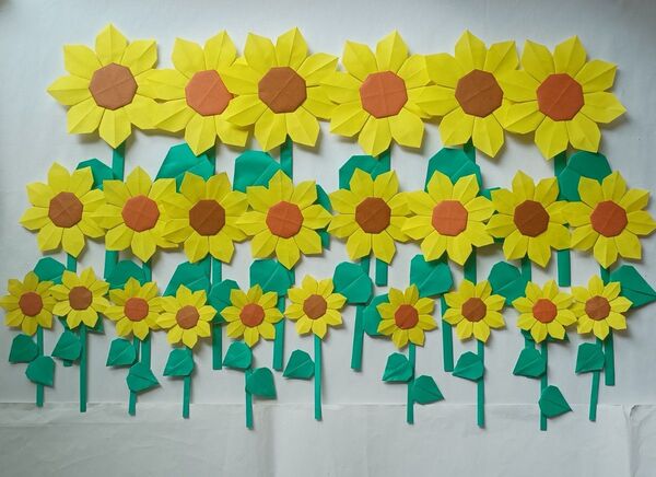折り紙 ひまわり 壁面飾り 夏 保育園 幼稚園 施設