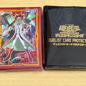 遊戯王 VRAINS スリーブ デコードトーカー ヴァレルロード・ドラゴン リボルバー デュエリストカードプロテクター