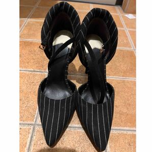 リップサービス パンプス