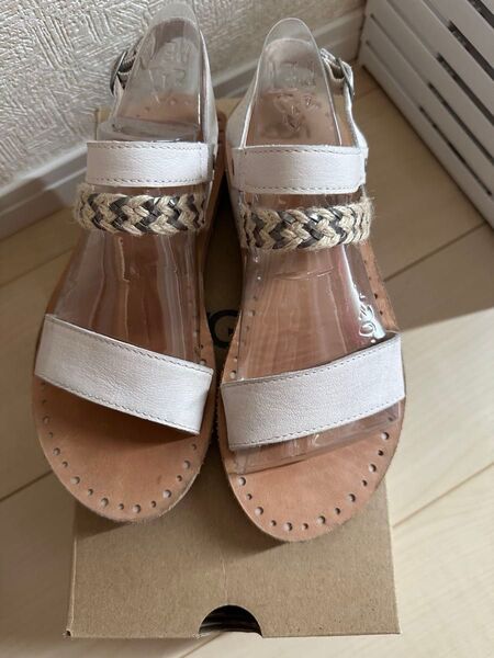 UGG サンダル USA 5