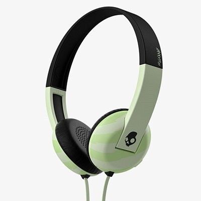 レア 超美品 Skullcandy UPROAR ヘッドホン LOCALS ONLY/GITD/BLACK 再生時間5分以下