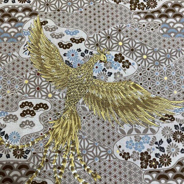 和柄 茶ベージュ系 鳳凰柄 花 松 古典文様 ゴールド入 60cm 生地ハギレ
