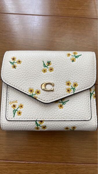 coach財布