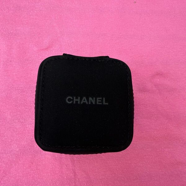 シャネルCHANEL時計ケース持ち運び用