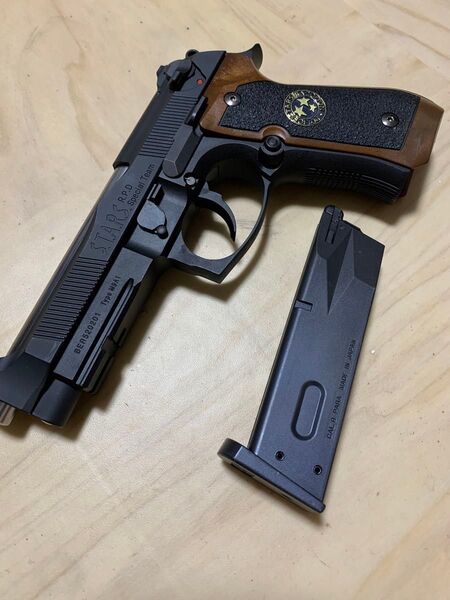 美品 東京マルイサムライエッジ M9A1ガスブローバック ハイグレード