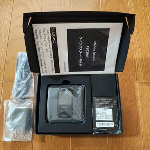 Y4 FS030W モバイルルーター SIMフリー 美品 最新ソフトV7.0.1