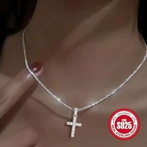 クロスネックレス ☆SILVER925☆シルバー925☆チェーン45cm☆キュービックジルコニア☆鎖骨十字架