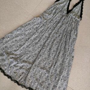 新品 花柄 レース キャミ ワンピース 白黒