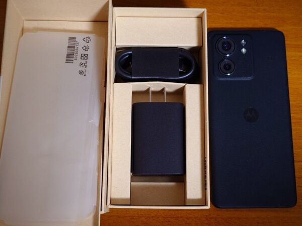 motorola edge 40 8/256GB ブラック ソフトバンク版 SIMフリー