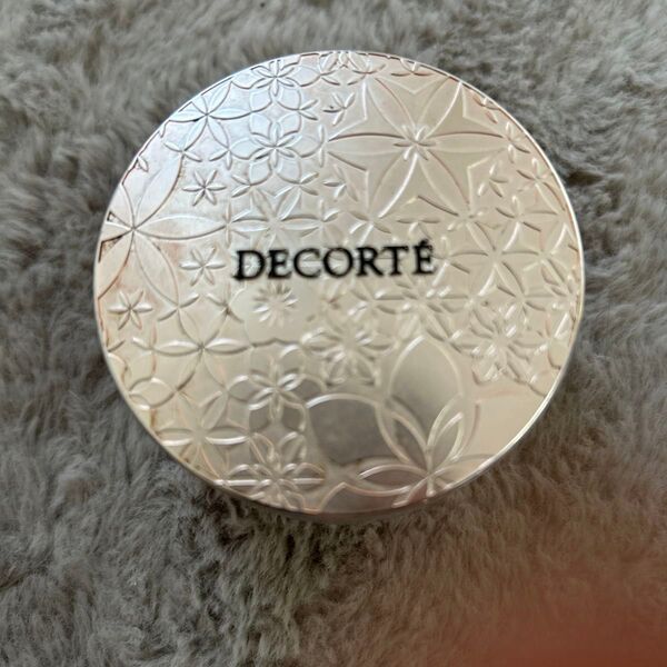 DECORTE フェイスパウダー 11