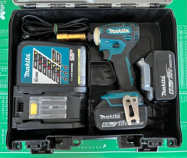 お得makitaマキタ充電式インパクトドライバTD172Dバッテリー(BL1860B×2個充電回数5回、29回)充電器ケースセット
