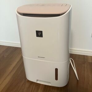 美品☆SHARP 衣類乾燥除湿機 プラズマクラスター CV-E71