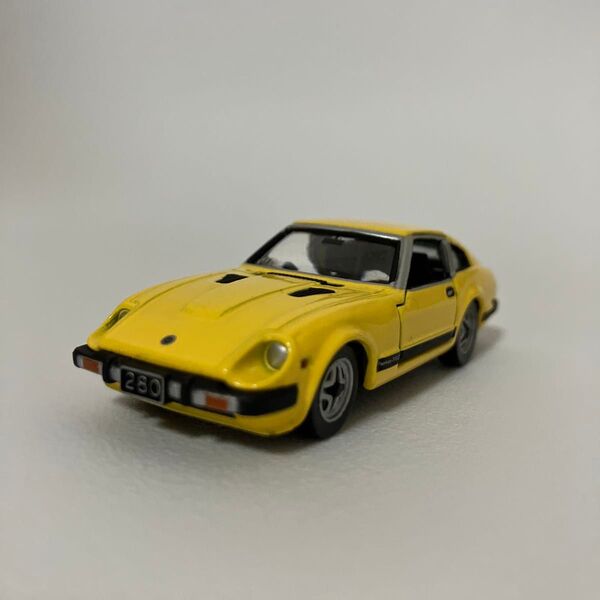 トミカリミテッド Sシリーズ 日産フェアレディ280Z-T