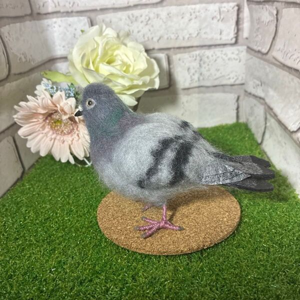 羊毛フェルト カワラバト