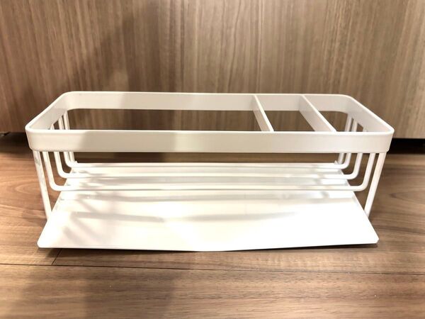【美品】山崎実業 tower 水が流れるスポンジ&ボトルホルダー タワー 白