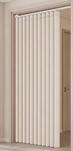 折り畳み式の間仕切りカーテン アコーディオンカーテン ベージュ 高さ180×幅100cm