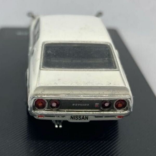 日本の名車コレクション デアゴスティーニ ニッサン 2000 GT-R