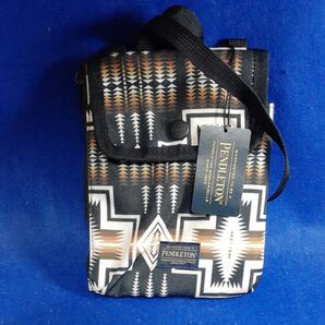 『新品未使用』ペンドルトン (PENDLETON) (メンズ、レディース、キッズ) サコッシュ ポーチ ネックコインポーチ