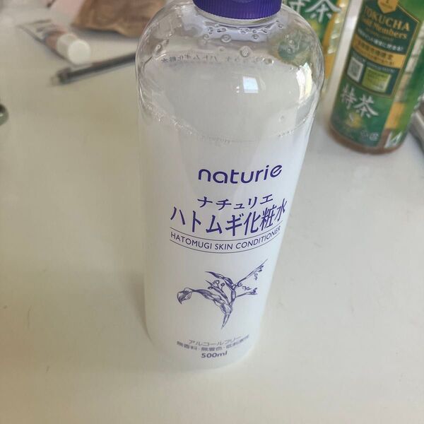 ナチュリエ ハトムギ化粧水 500ml