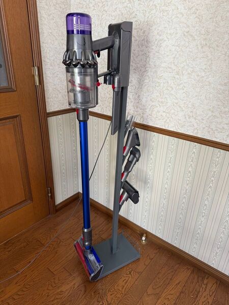ダイソン SV14 v11 fluffy ジャンク品 dyson スタンド付き コードレスクリーナー 掃除機 サイクロン