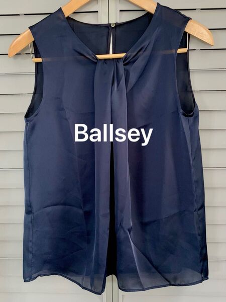 Ballseyボールジィ シアーブラウス ノースリーブ ネイビー