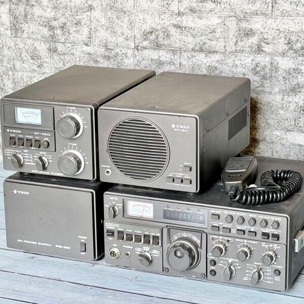 TRIO TS-180V SSBトランシーバーセット
