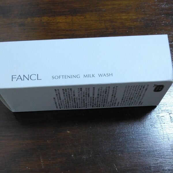 FANCL ソフニングミルクウォッシュ 洗顔料