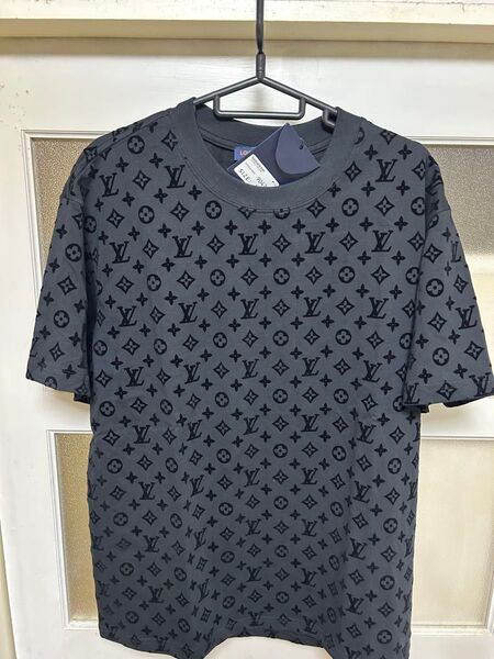 モノグラム総柄Tシャツ