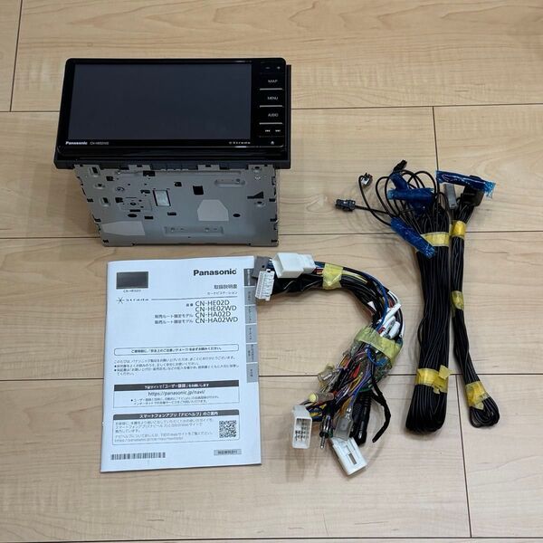 Panasonic CN-HE02WD ストラーダ カーナビ