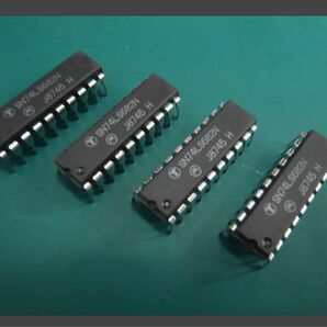 Motorola SN74LS682N 8-BIT MAGNITUDE COMPARATORS 4個