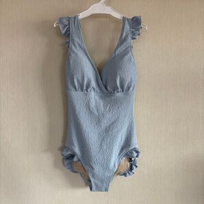 【タグ付新品】ショルダーフリルVネックワンピース/水着 M スイムウェア