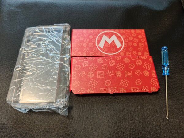 新品 Newニンテンドー3DS きせかえプレート マリオ ハードカバー。