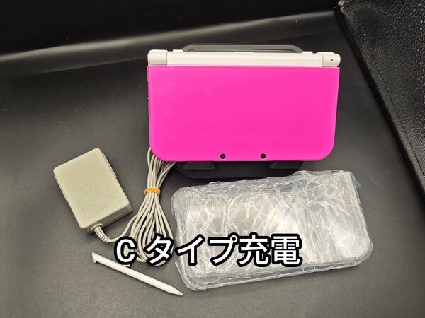 Newニンテンドー3DS LL ピンク×ホワイト。純正タッチペン。SD。充電器。