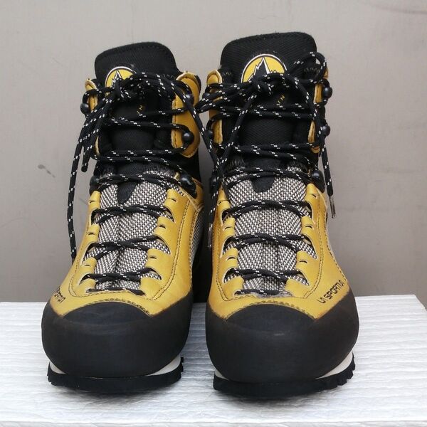 LA SPORTIVA トランゴS EVO GTX 43 リソール済