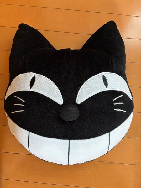 【非売品】クロネコヤマト 黒猫の顔クッション