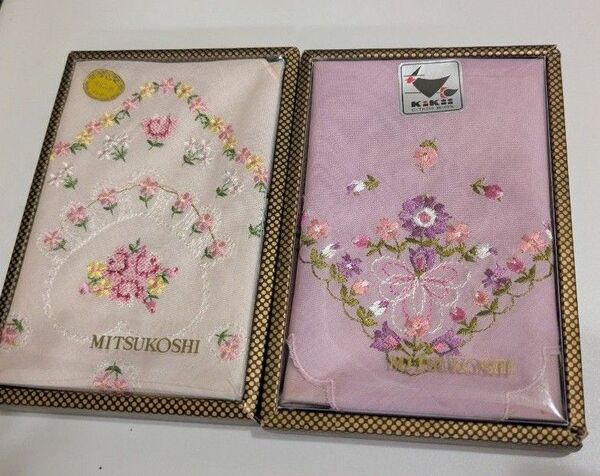 2枚セット 刺繍ハンカチ ピンク 花柄