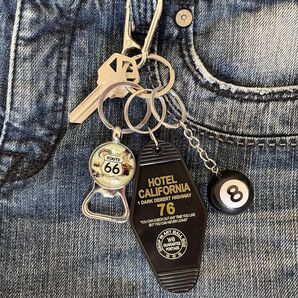 ②キーホルダー4点セット ストリート アメカジ 古着 カラビナ付き アンティーク 雑貨