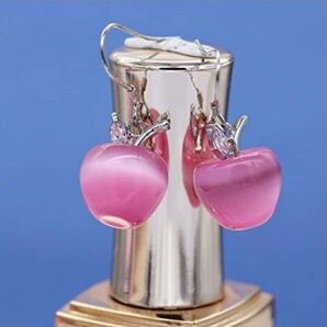 人工石 オパール リンゴ モチーフ イヤリング ピアス