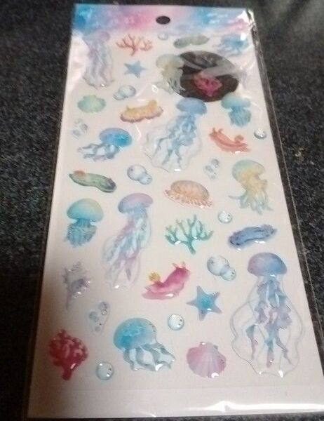 海洋生物デザインの透明シール