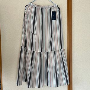 ★Right-on★ ストライプ ワンティアードロングスカート